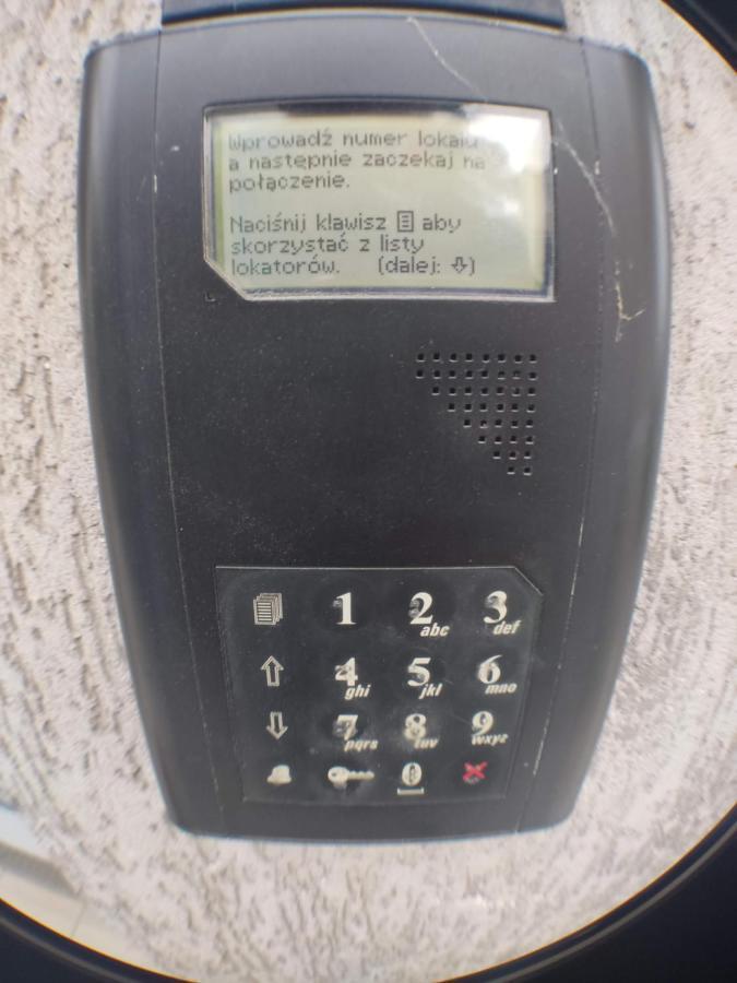 3030 Jana Spychalskiego 32 - Tanie Pokoje W Apartamencie - Samodzielne Zameldowanie - Self Check In Poznań Esterno foto